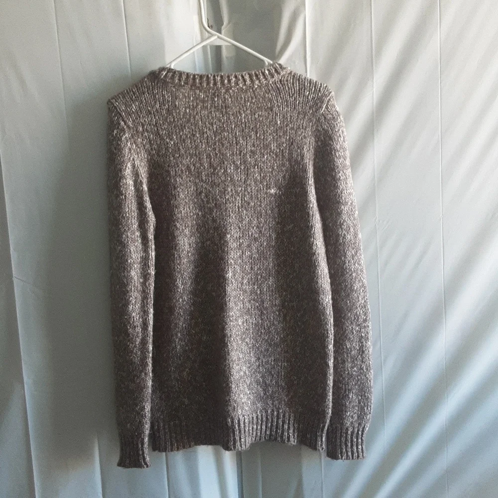 Sweater - Picture 3 of 3